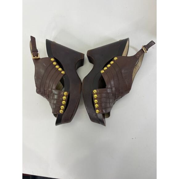 Michael Kors Wedge Sandals Gold Studs Chocolate Brown 8.5 - Picture 6 of 7